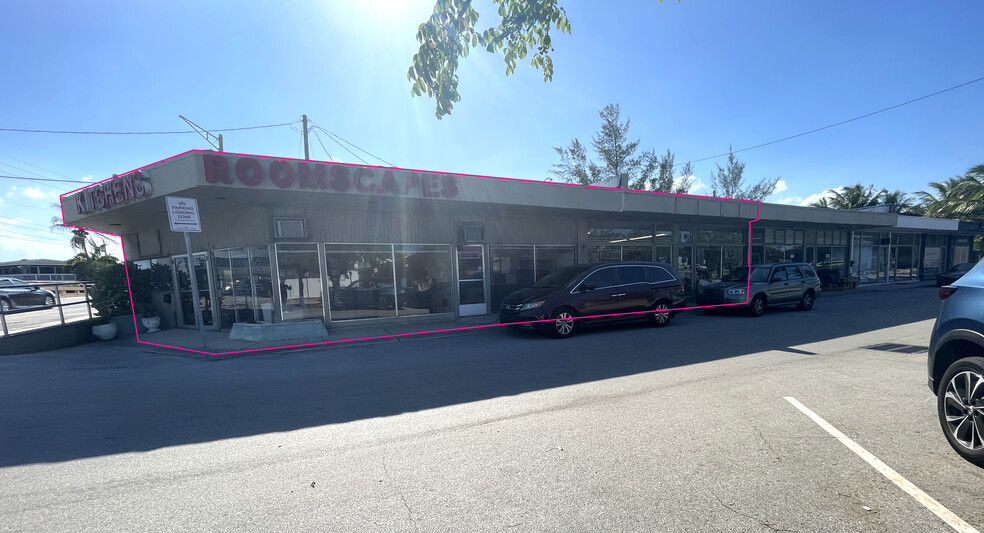 More Photos Of 2301 NE 26th St, Fort Lauderdale Freestanding For Lease