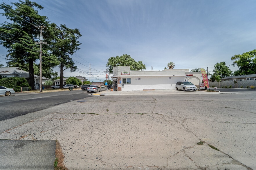More Photos Of 741-745 Cooper Ave, Yuba City Office For Lease