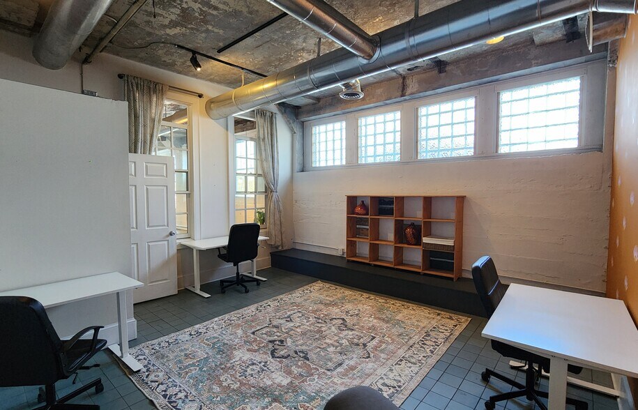 More Photos Of 81 Broadway St, Asheville Coworking Space