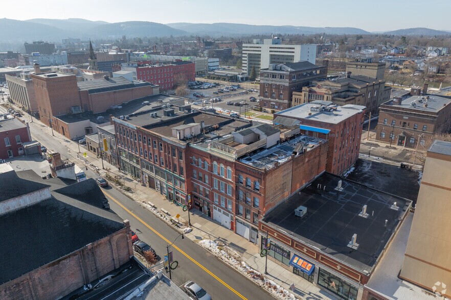 More Photos Of 215 State St, Binghamton Apartments For Sale