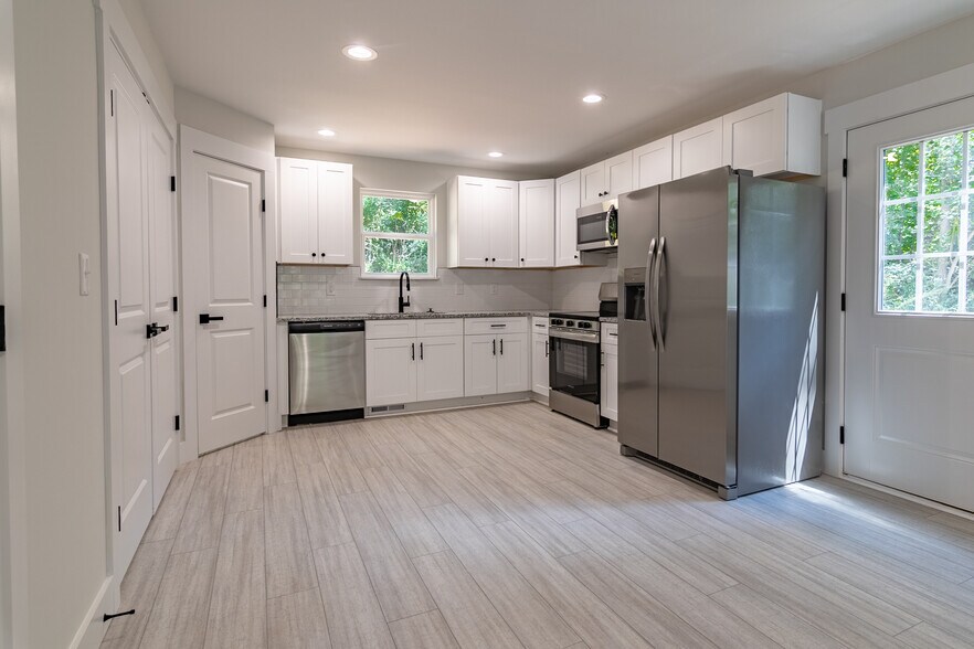 More Photos Of , Anderson Multifamily For Sale