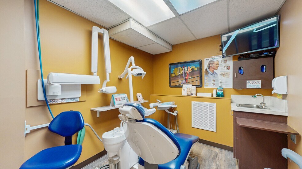 More Photos Of 2185 Lemoine Ave, Fort Lee Apartments For Sale