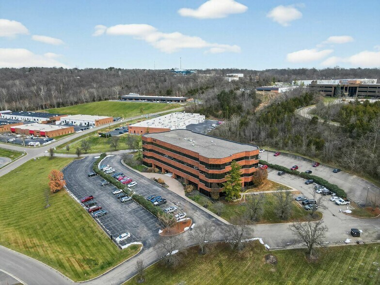 More Photos Of 400 TechneCenter Dr, Milford Office For Sale