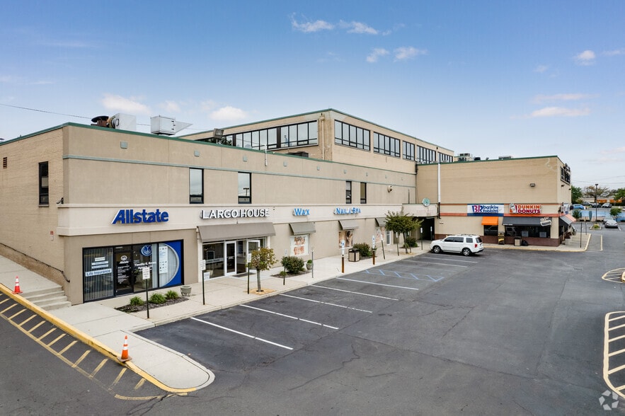 More Photos Of 1033-1061 Bloomfield Ave, Clifton Unknown For Lease
