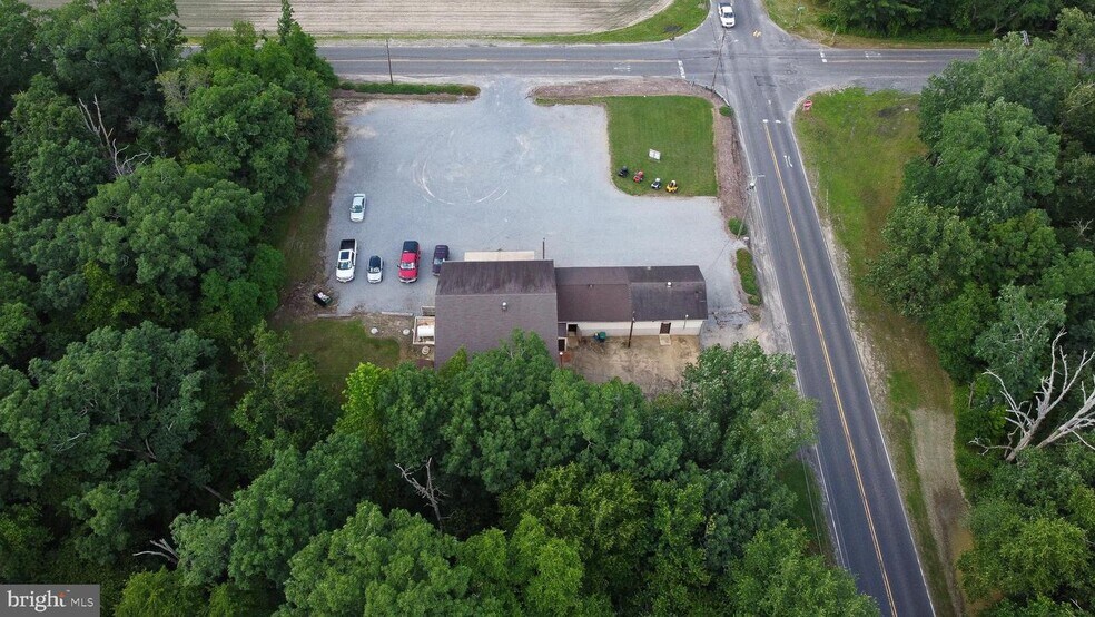 More Photos Of 5373 Chestnut Ave, Vineland Auto Repair For Sale