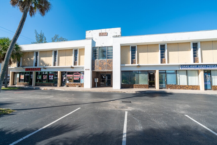 More Photos Of , Fort Lauderdale Office For Sale
