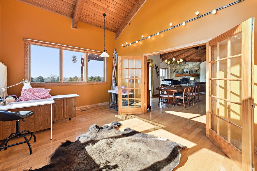 More Photos Of 32846 Block Rd, Paola Specialty For Sale