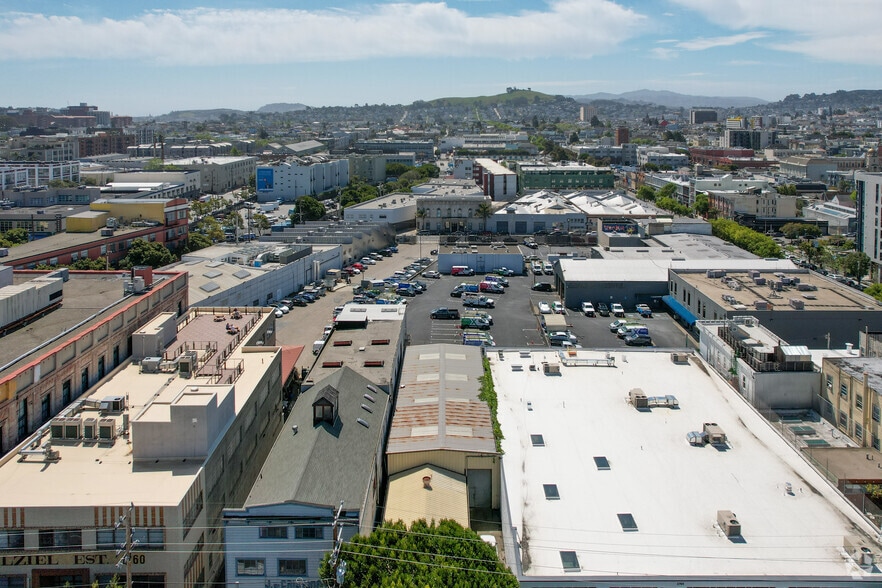 More Photos Of 2757 16th St, San Francisco Warehouse For Lease