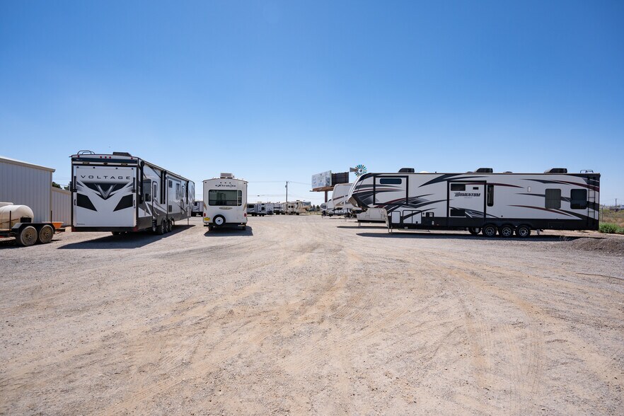 More Photos Of 5904 W Highway 80, Midland Warehouse For Sale