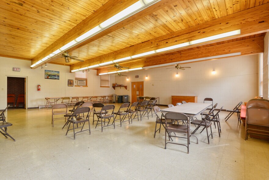 More Photos Of 1219 Second St, Radford Religious Facility For Sale