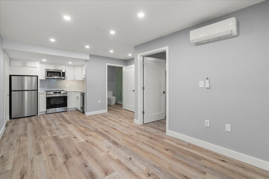 More Photos Of 620 Alamo Ct, Mountain View Apartments For Sale