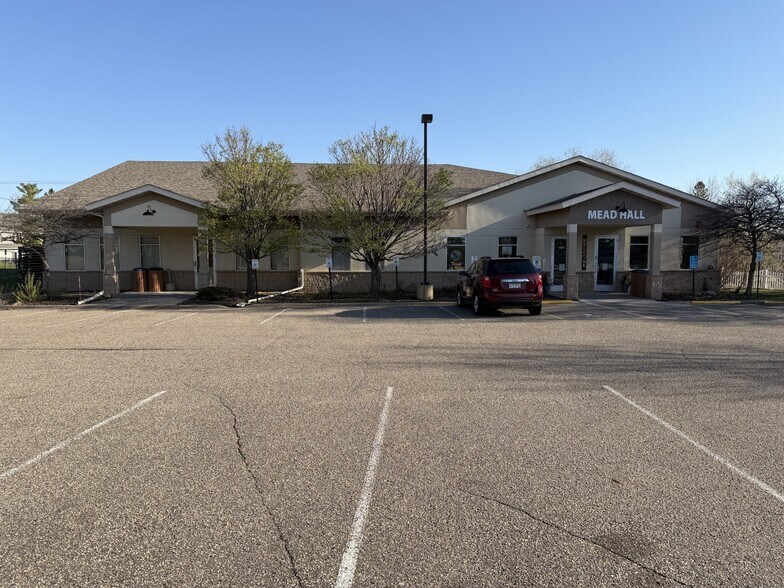 Primary Photo Of 1320 County Road D E, Maplewood Veterinarian Kennel For Sale