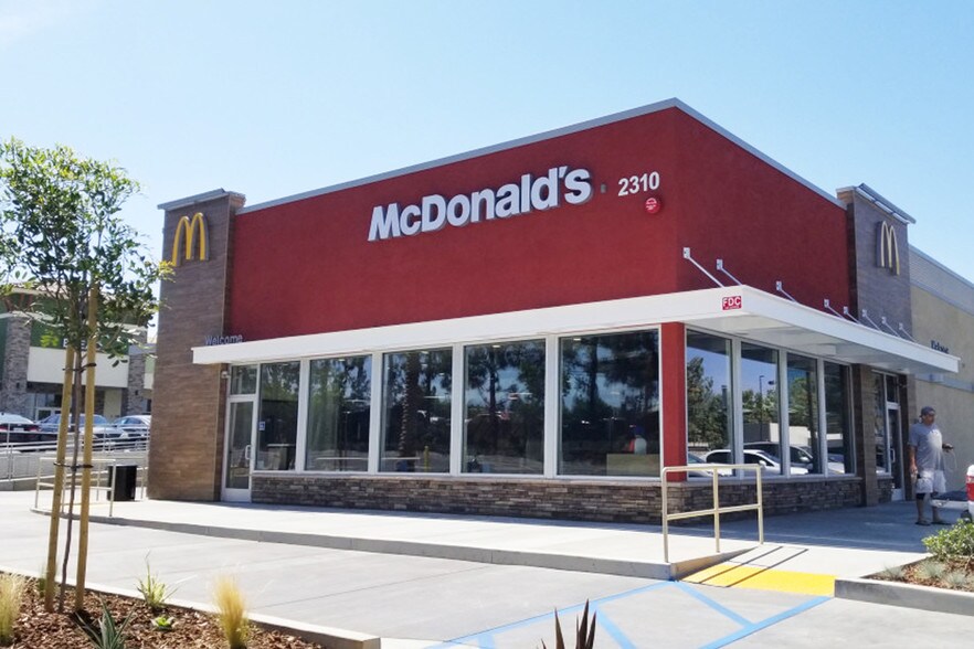 More Photos Of W Commonwealth Ave, Alhambra Unknown For Lease