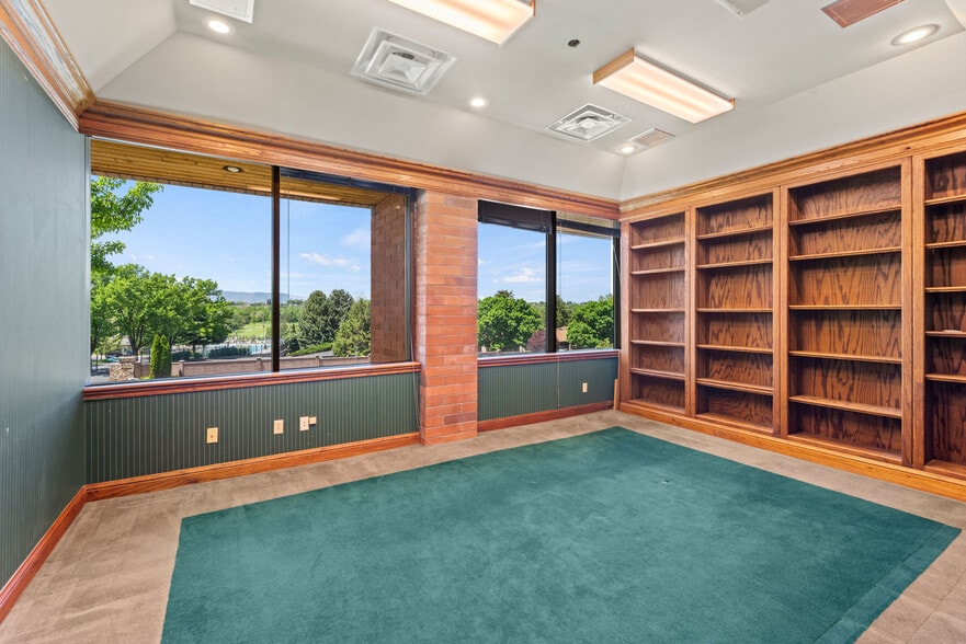 More Photos Of 2696 N University Ave, Provo Office For Sale