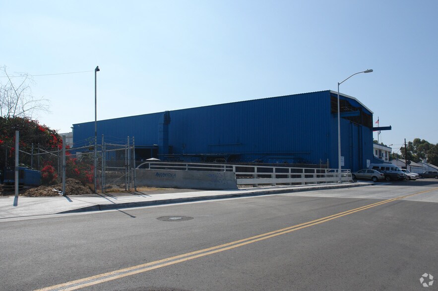 More Photos Of 1625 Rigel St, San Diego Warehouse For Lease