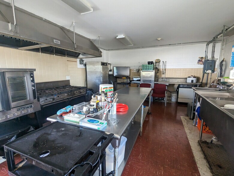 More Photos Of 350 Georgetown Rd, Carneys Point Schools For Sale