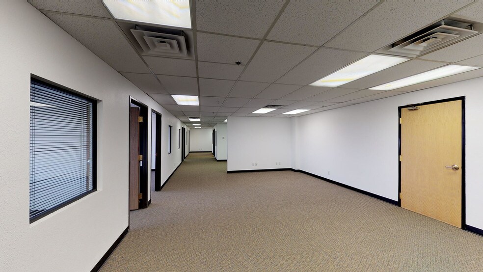 More Photos Of 1050 E Flamingo Rd, Las Vegas Office For Lease