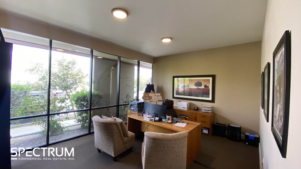 More Photos Of 26470 Ruether Ave, Santa Clarita Warehouse For Lease
