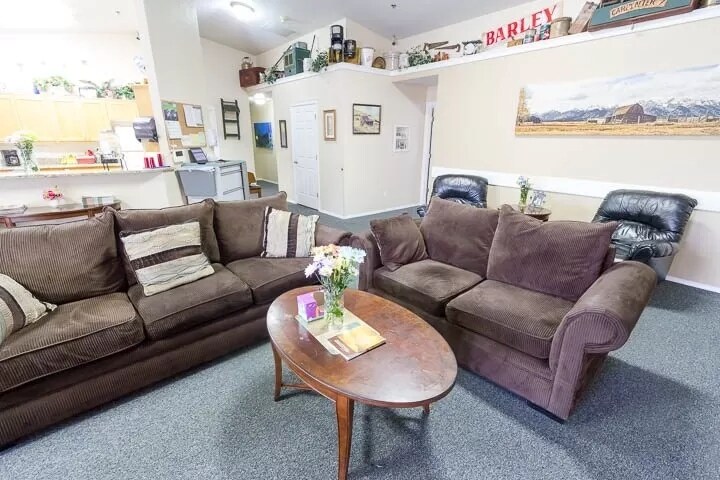 More Photos Of 861 Beverly Hills Dr, Payette Assisted Living For Sale