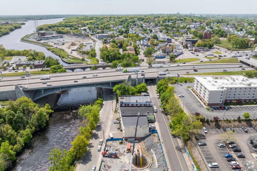 More Photos Of 92 Pleasant St, Pawtucket Warehouse For Sale