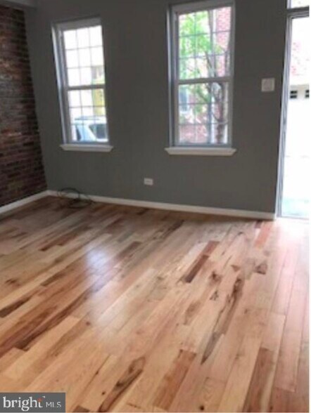 More Photos Of , Philadelphia Unknown For Sale