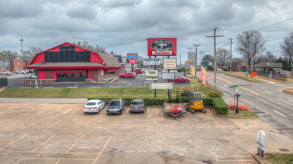 More Photos Of 4311 E 31st St, Tulsa Unknown For Lease