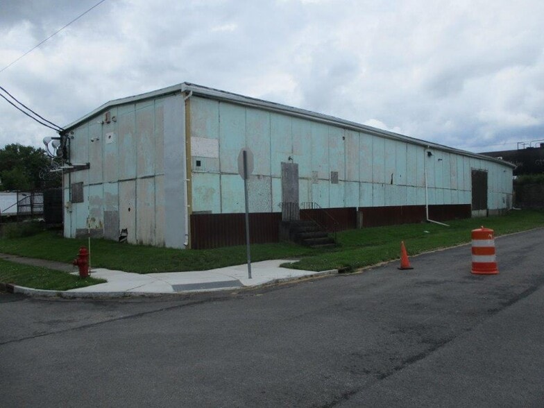 More Photos Of 21 Ashley St, Buffalo Warehouse For Sale