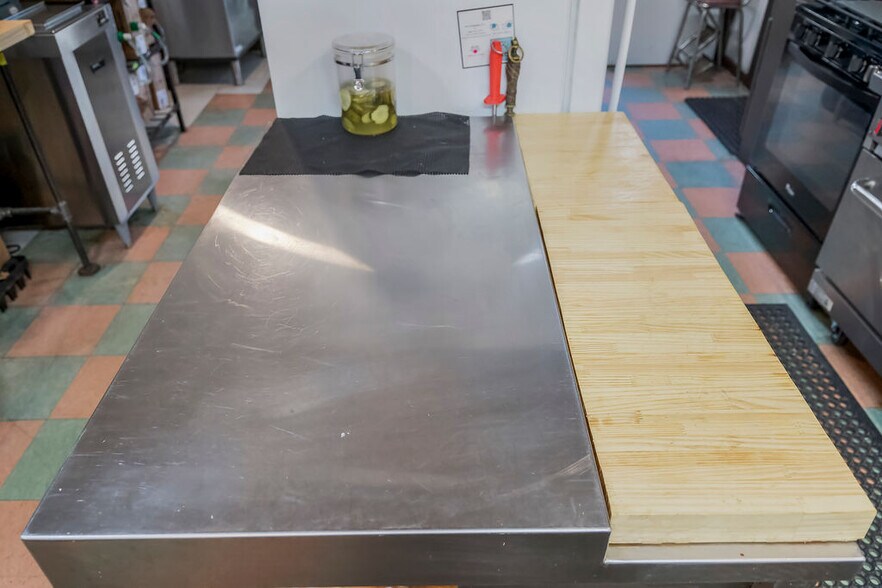 More Photos Of 24200 MO-45, Rushville Flex For Sale