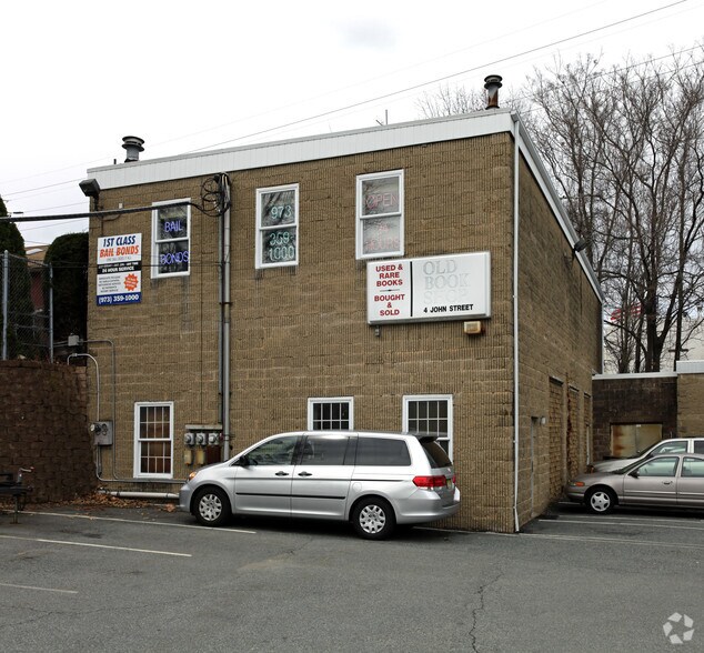 More Photos Of 4 John St, Morristown Office For Sale