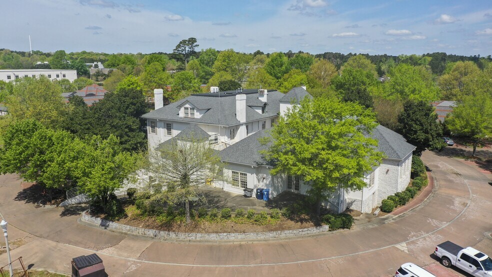 More Photos Of 4400 Ben Franklin Blvd, Durham Medical For Sale