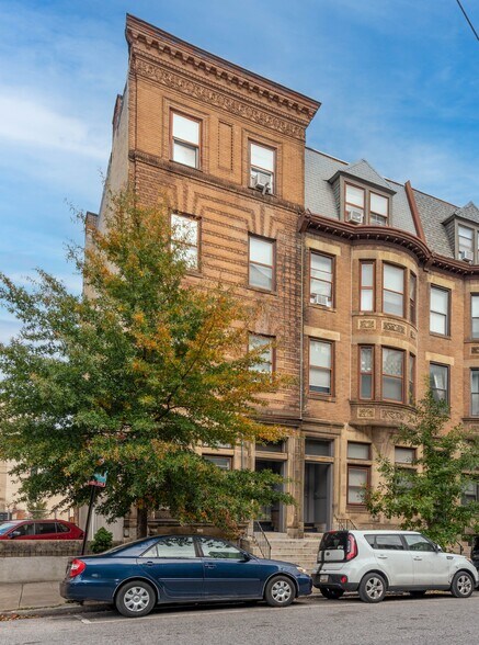 More Photos Of 50 W Biddle St, Baltimore Apartments For Sale