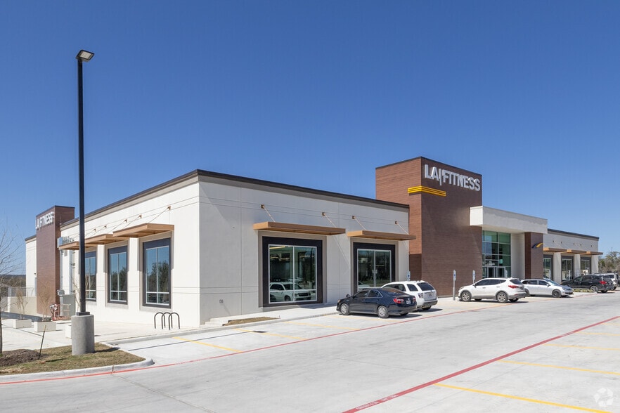 More Photos Of 9955 Braun Rd, Helotes Health Club For Sale