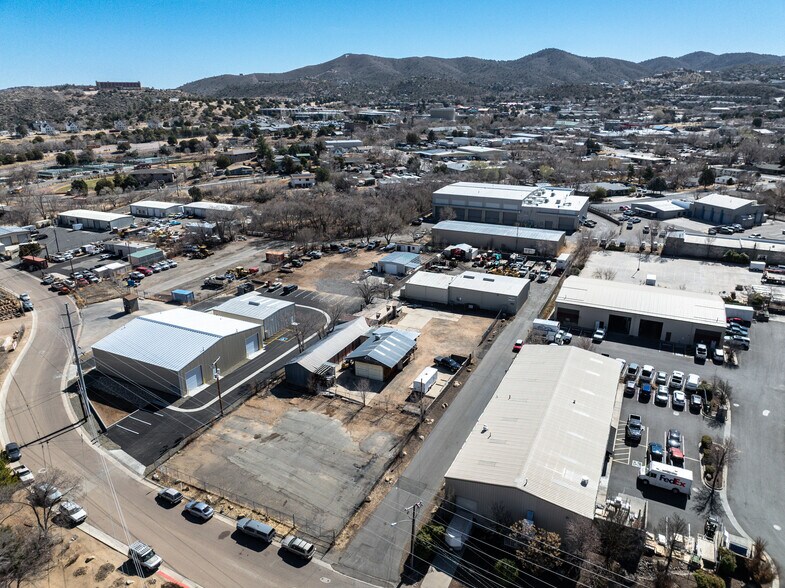 More Photos Of 495 E Z St, Prescott Showroom For Sale