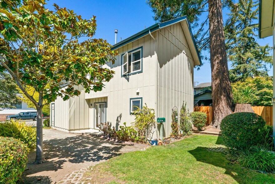 More Photos Of 518 Capitola Ave, Capitola Multifamily For Sale
