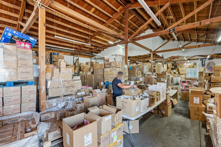 More Photos Of 2879 Main St, Riverside Warehouse For Sale