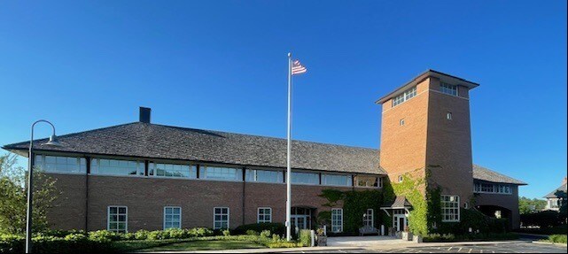 Primary Photo Of 920 S Waukegan Rd, Lake Forest Office For Lease