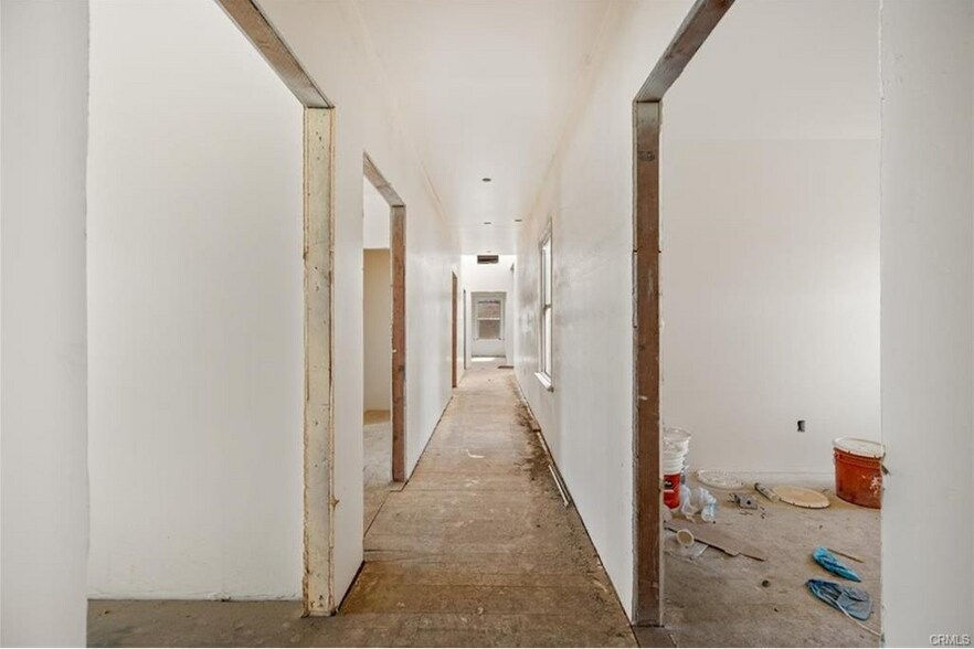 More Photos Of 823-829 Guadalupe St, Guadalupe Storefront Retail Residential For Sale