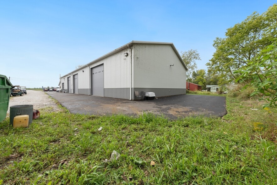 More Photos Of 2667 East Harbor Rd, Port Clinton Freestanding For Sale