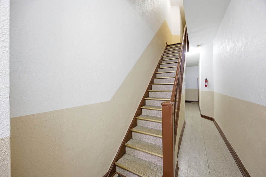 More Photos Of 317 Eckford St, Brooklyn Apartments For Sale