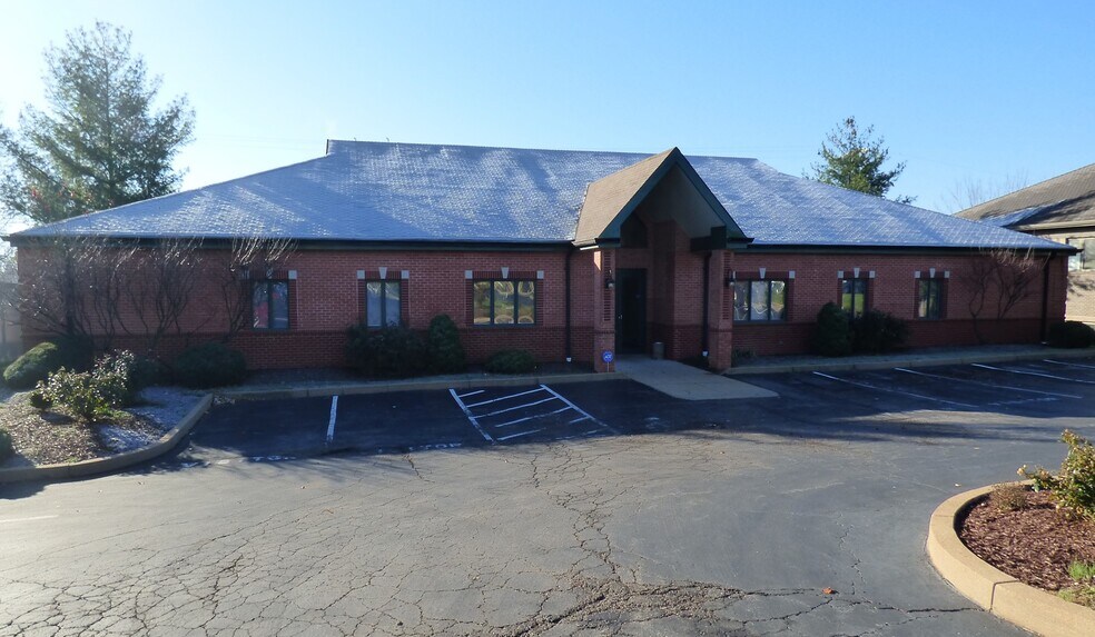 Primary Photo Of 10016 Office Center Ave, Saint Louis Office For Lease