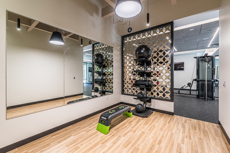 More Photos Of 8605 E Raintree Dr, Scottsdale Office For Lease