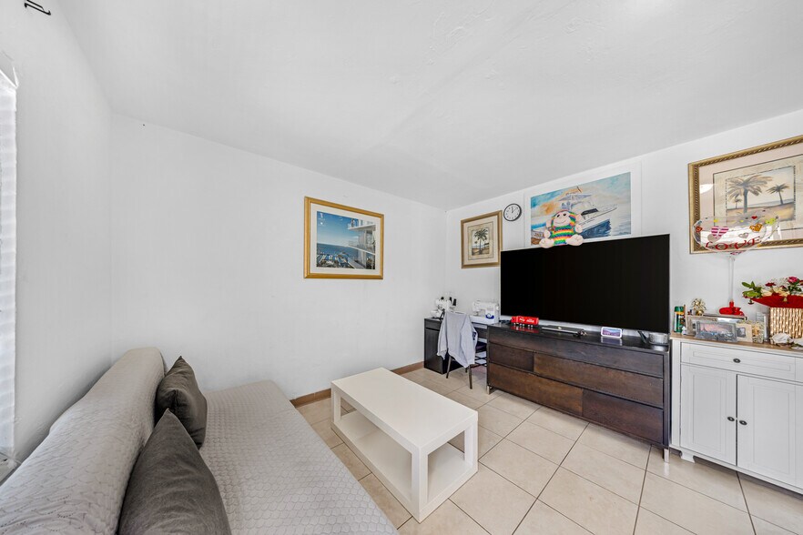 More Photos Of 2900 W Flagler St, Miami Apartments For Sale