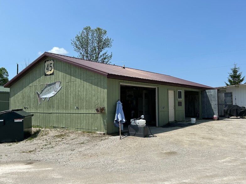 More Photos Of 3145 Stevenson Pier Cir, Sturgeon Bay Hotel For Sale