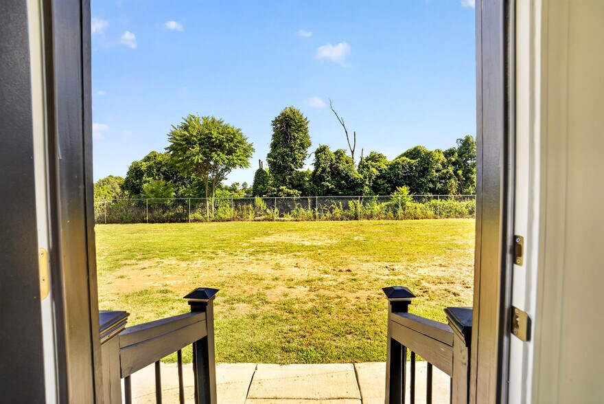More Photos Of 3608 Burlington Rd, Greensboro Freestanding For Sale