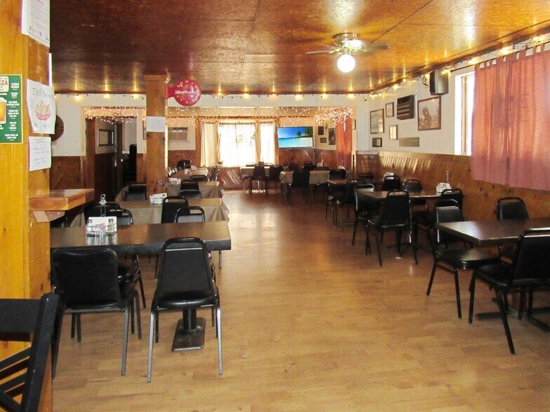 More Photos Of 6 Pickering St, Brookville Restaurant For Sale