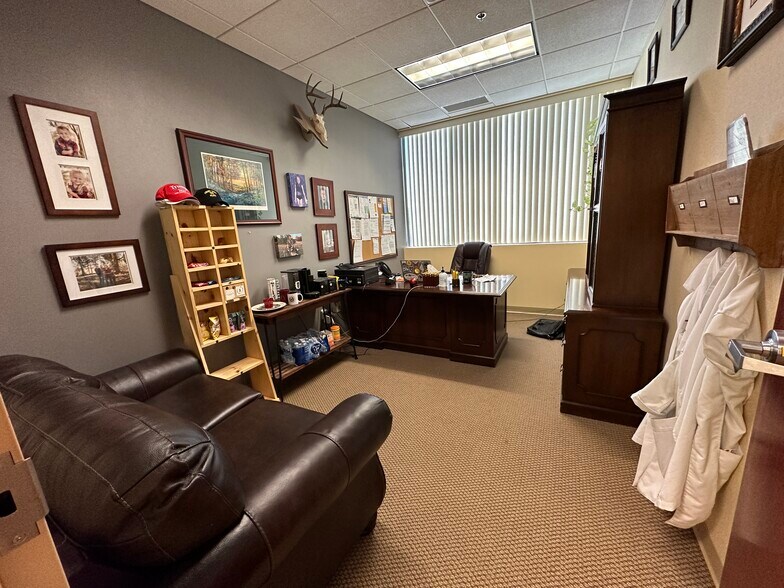 More Photos Of 1890 LPGA Blvd, Daytona Beach Medical For Lease
