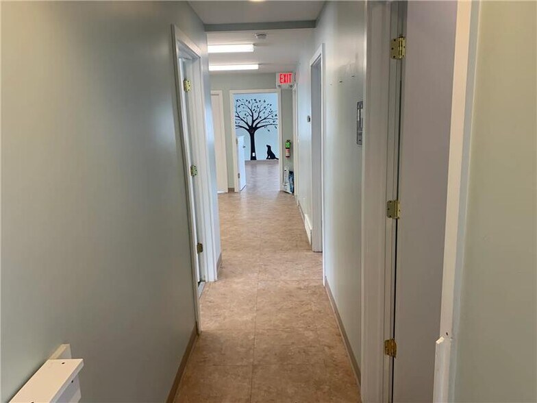 More Photos Of 1212 Bay Rd, Lake George Freestanding For Lease