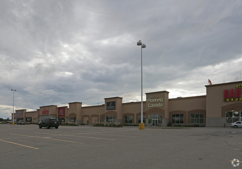 More Photos Of 1040 Wharncliffe Rd S, London Storefront For Lease