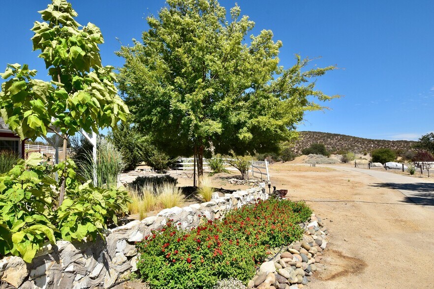 More Photos Of 76980 San Antonio Rd, Bradley Specialty For Sale
