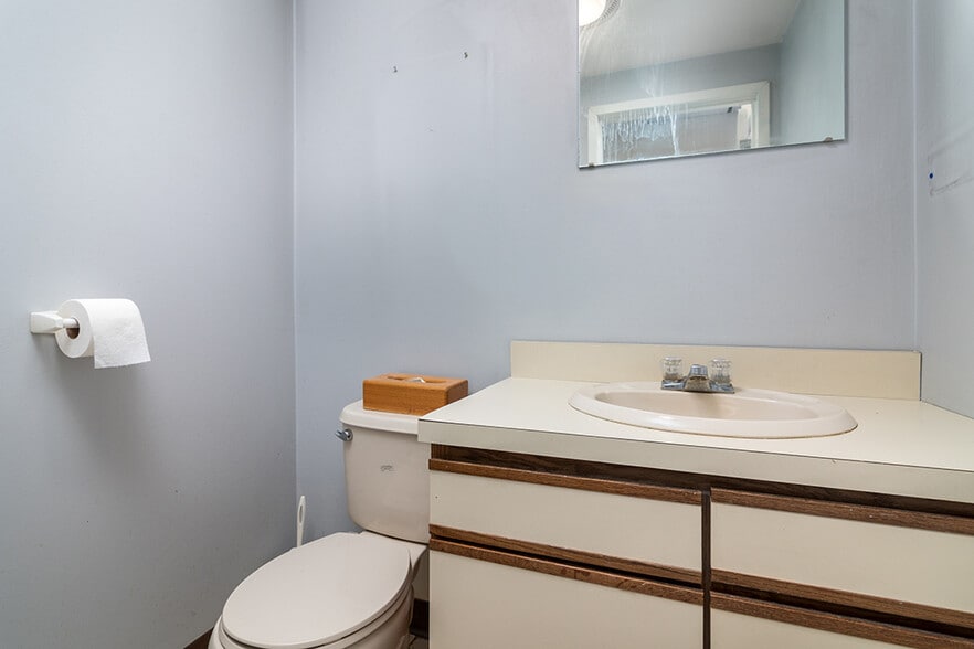 More Photos Of 120 N Main St, Attleboro Medical For Sale
